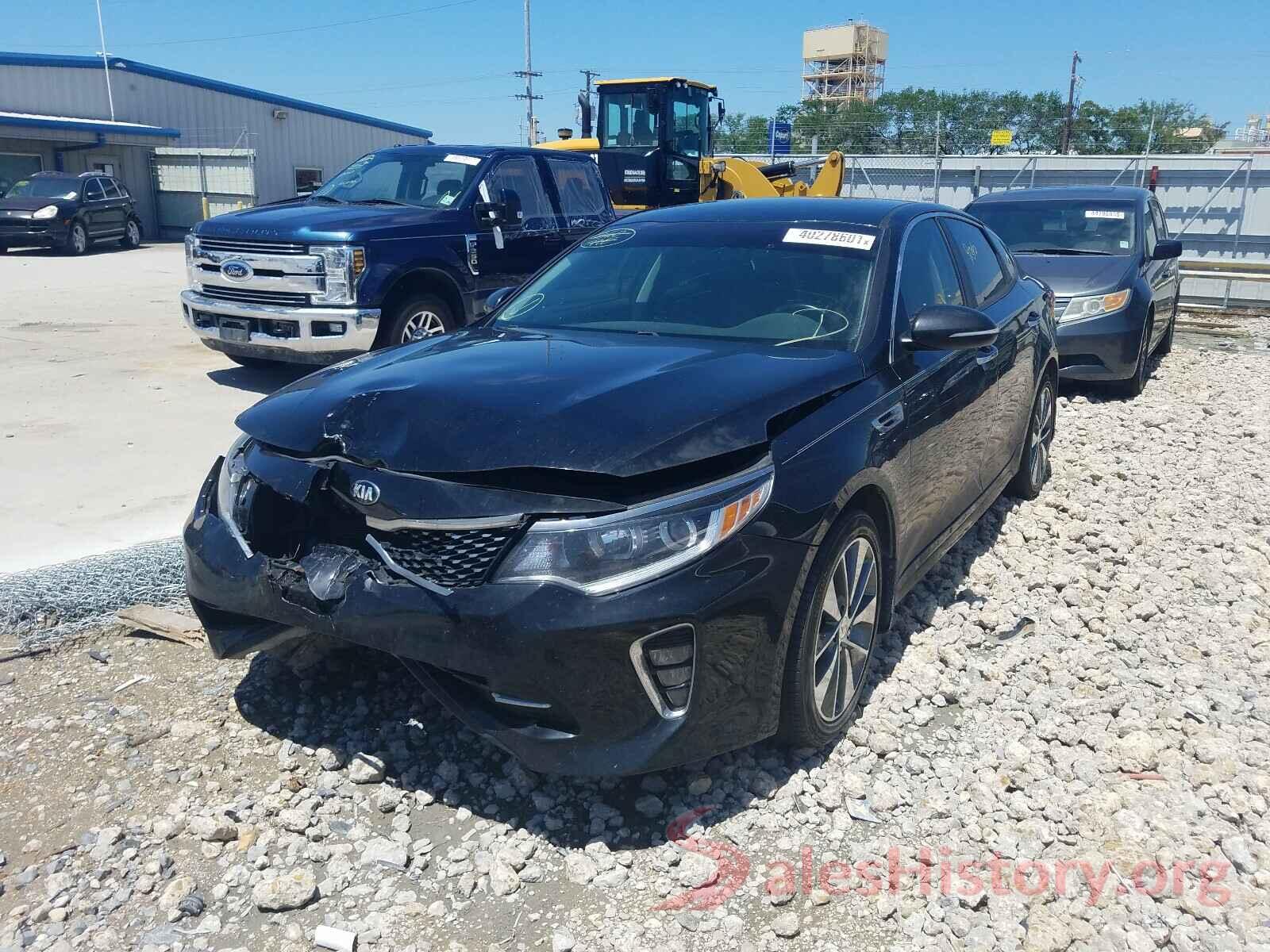 5XXGT4L30JG250051 2018 KIA OPTIMA