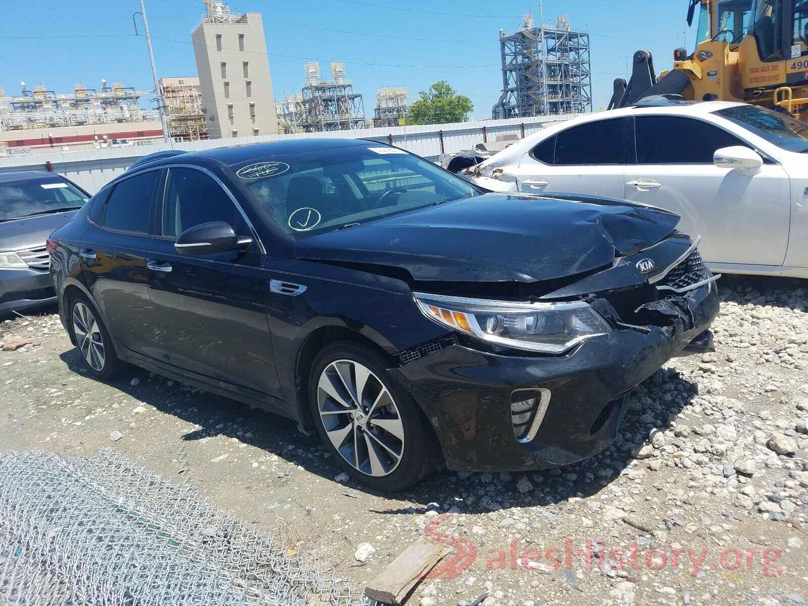 5XXGT4L30JG250051 2018 KIA OPTIMA