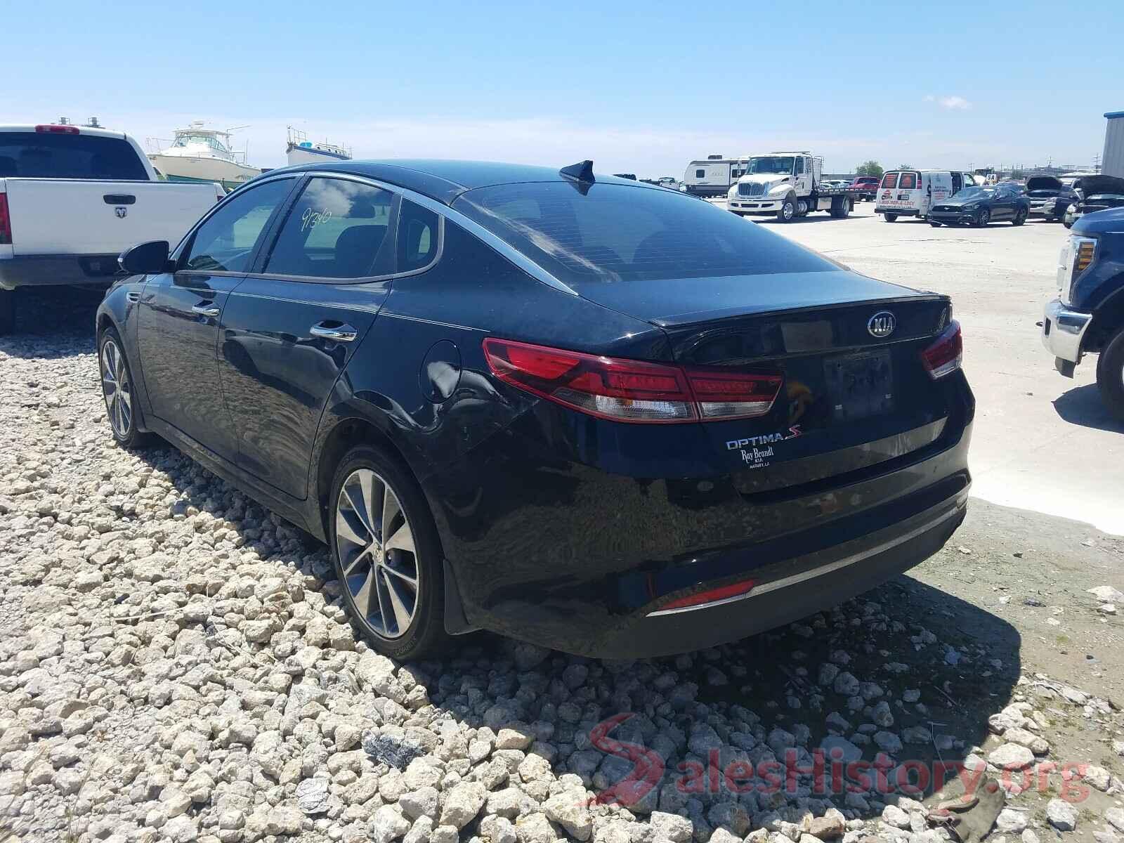 5XXGT4L30JG250051 2018 KIA OPTIMA