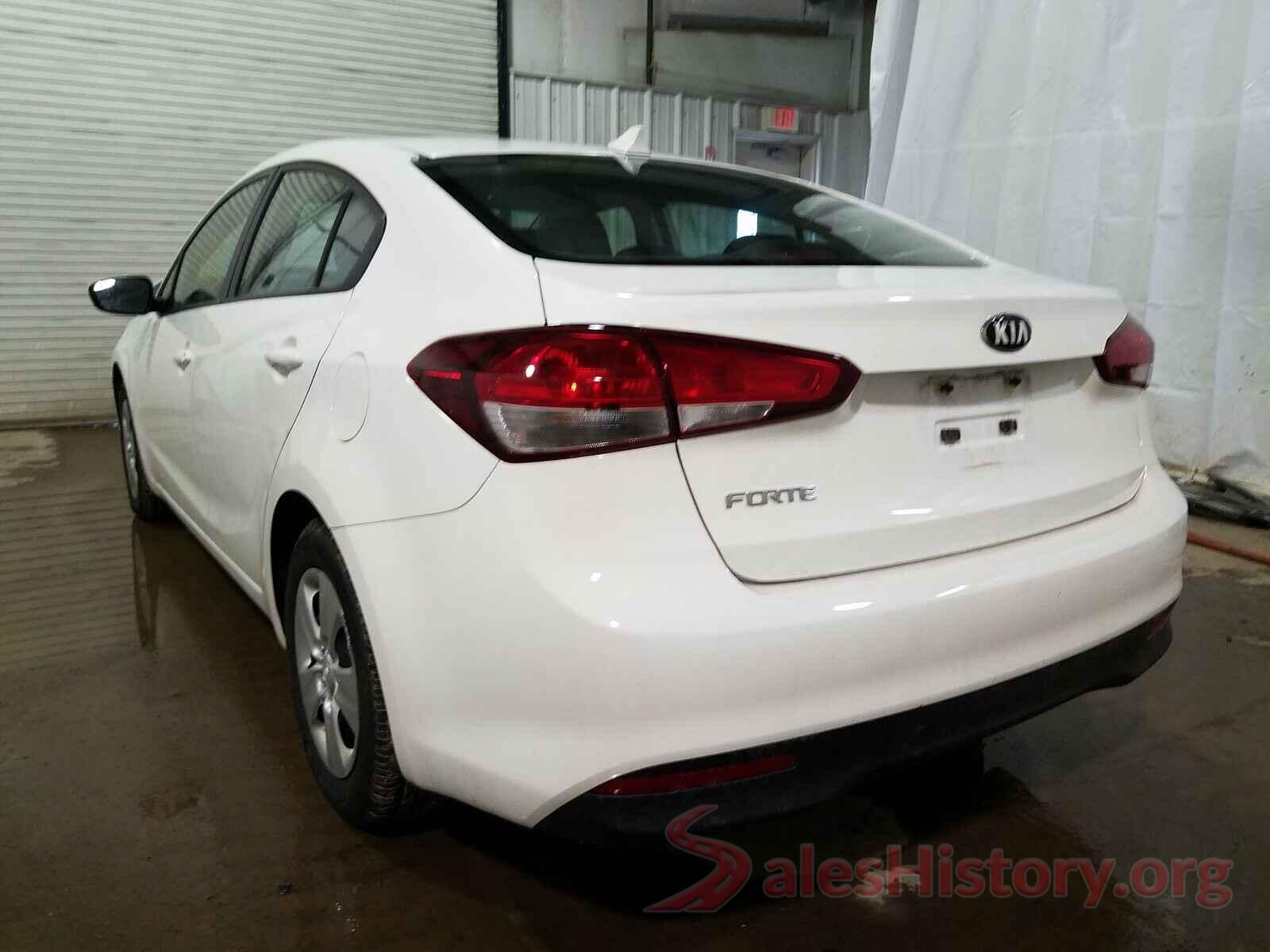 3KPFK4A74JE217700 2018 KIA FORTE