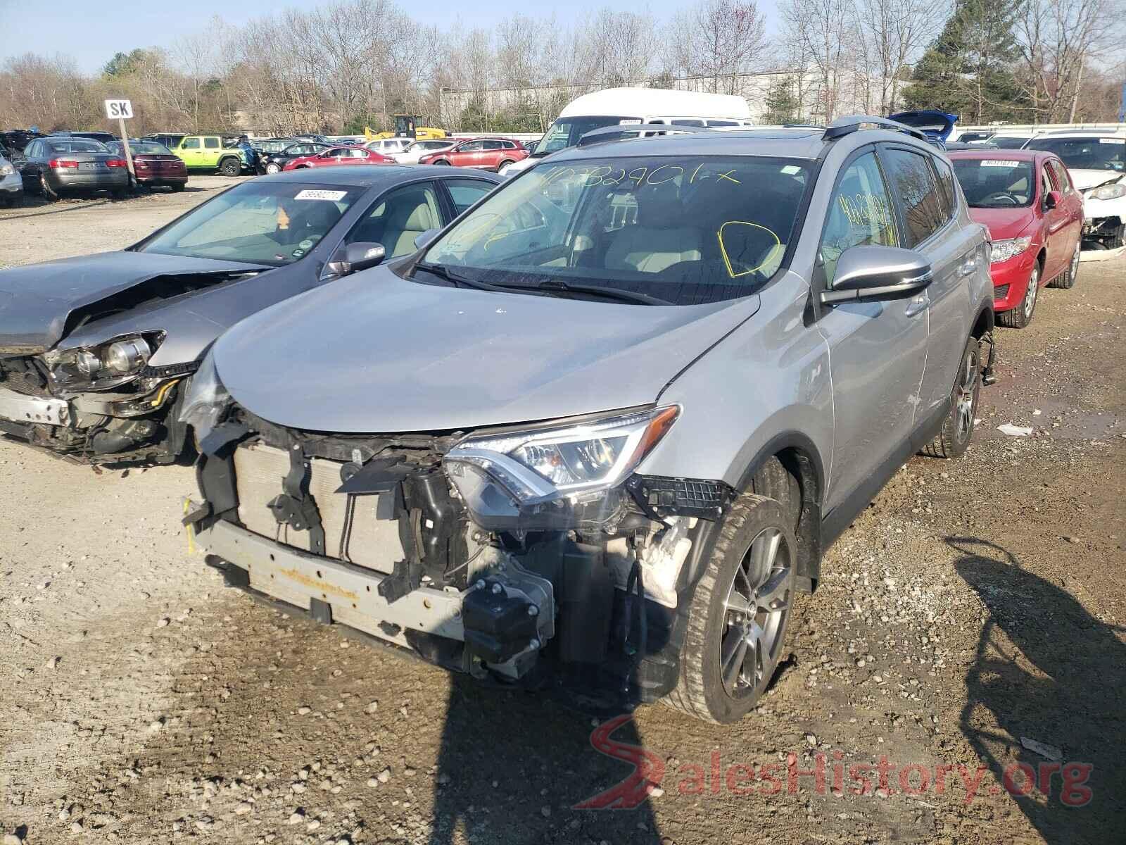 2T3RFREV8HW680512 2017 TOYOTA RAV4