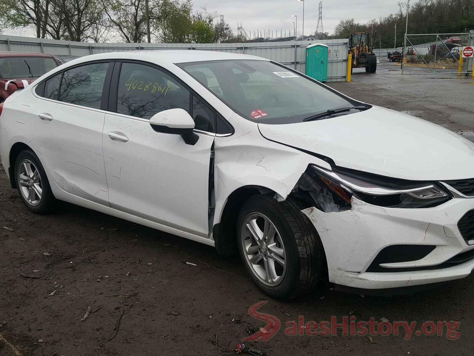 1G1BE5SM1H7233355 2017 CHEVROLET CRUZE