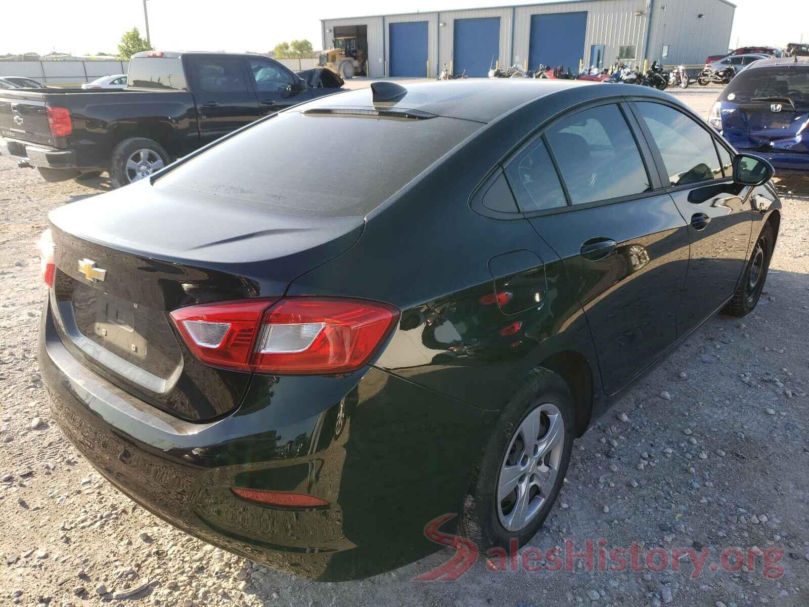 1G1BC5SM4J7201186 2018 CHEVROLET CRUZE