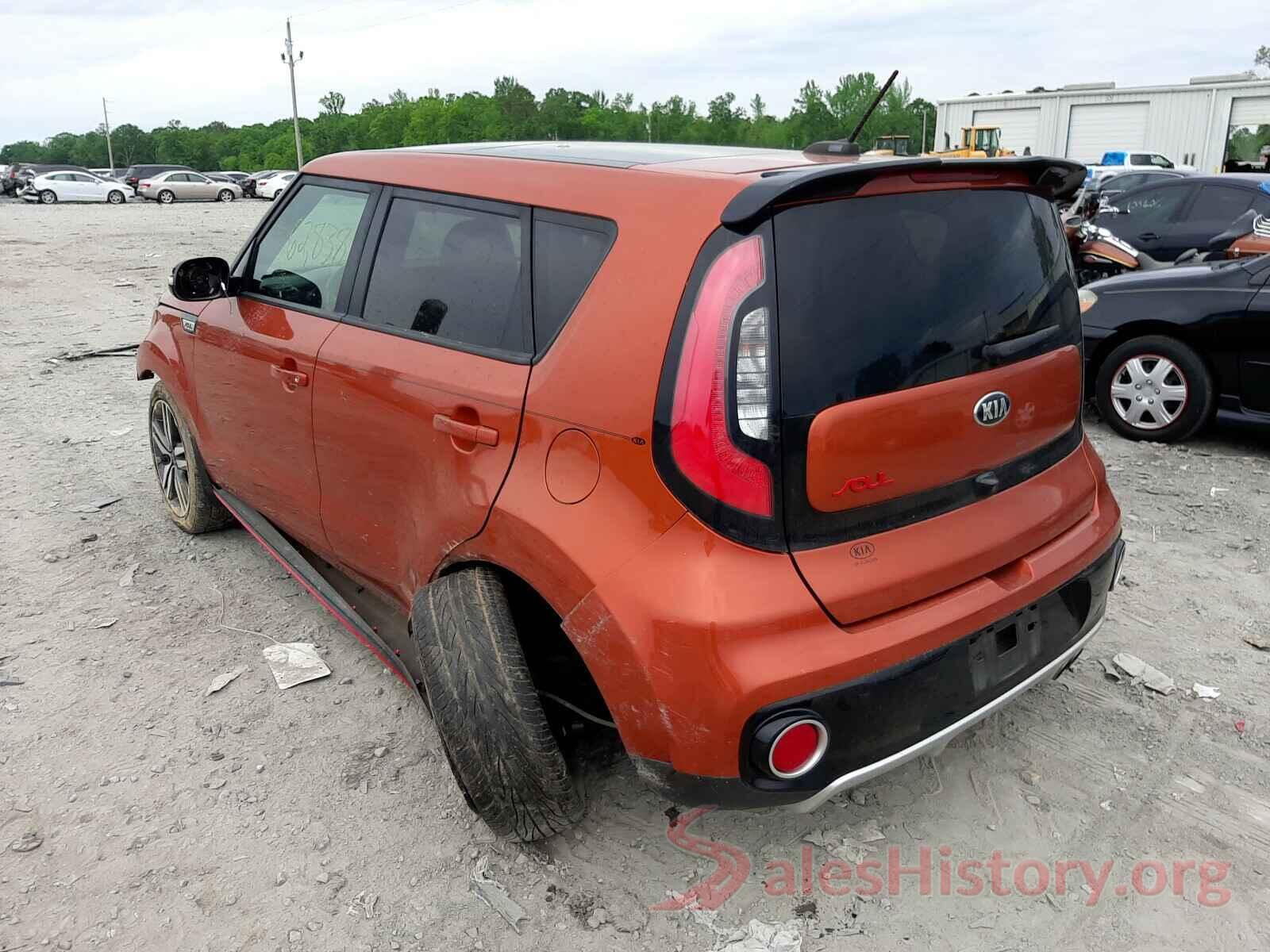 KNDJX3AAXJ7527206 2018 KIA SOUL