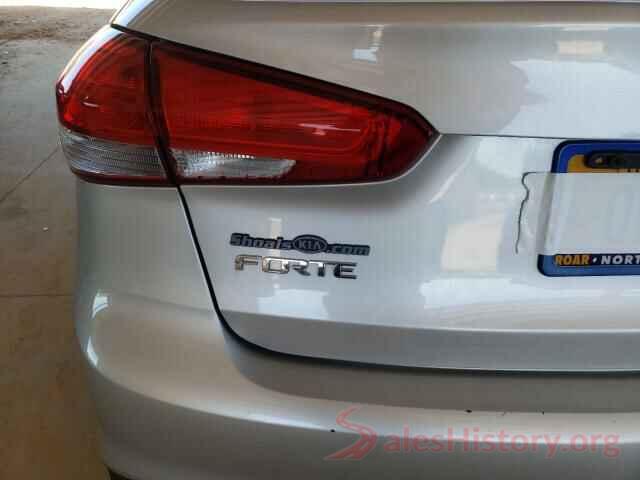 3KPFK4A79HE047098 2017 KIA FORTE