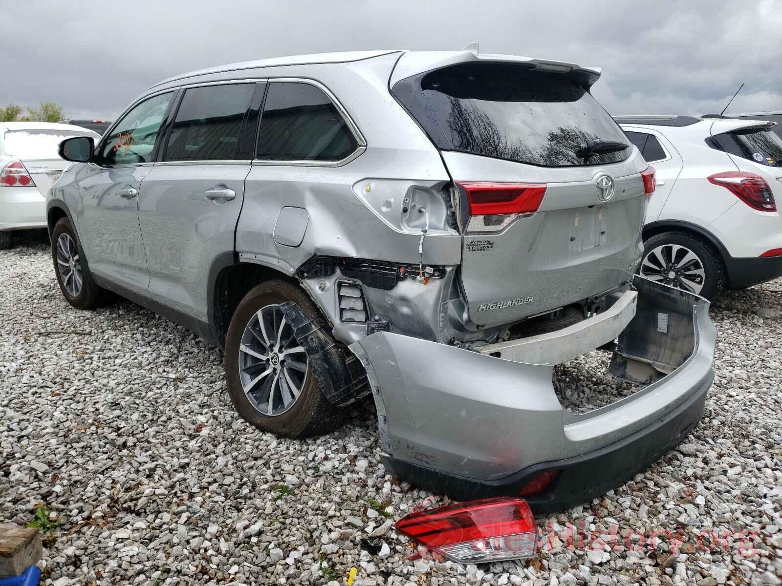 5TDJZRFHXKS629745 2019 TOYOTA HIGHLANDER