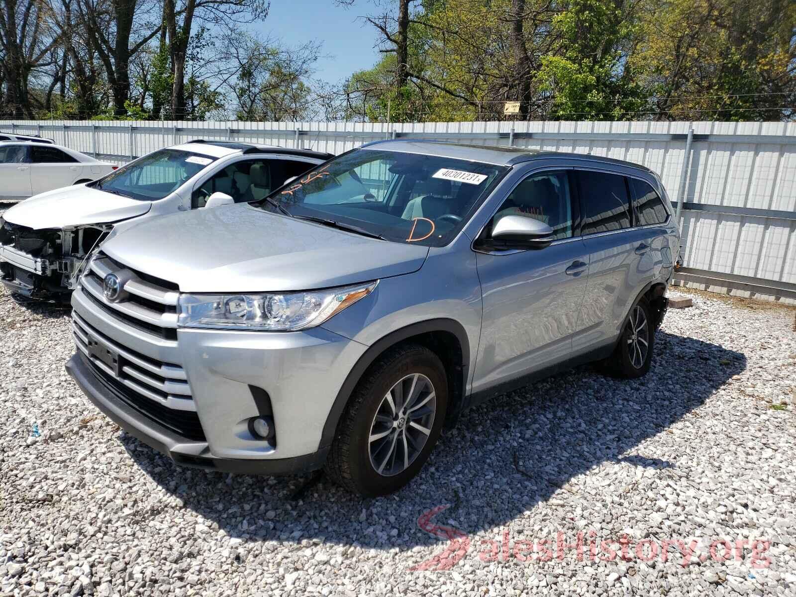 5TDJZRFHXKS629745 2019 TOYOTA HIGHLANDER