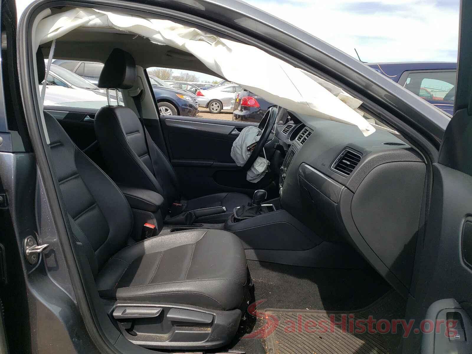 3VWDB7AJ1HM305847 2017 VOLKSWAGEN JETTA