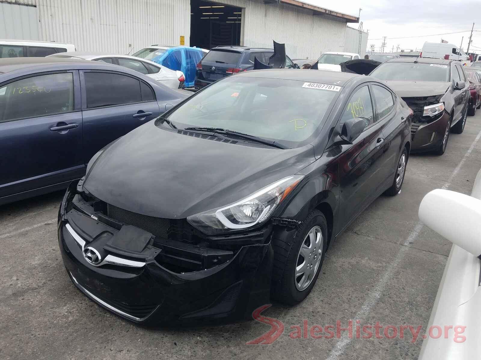 5NPDH4AE1GH676014 2016 HYUNDAI ELANTRA