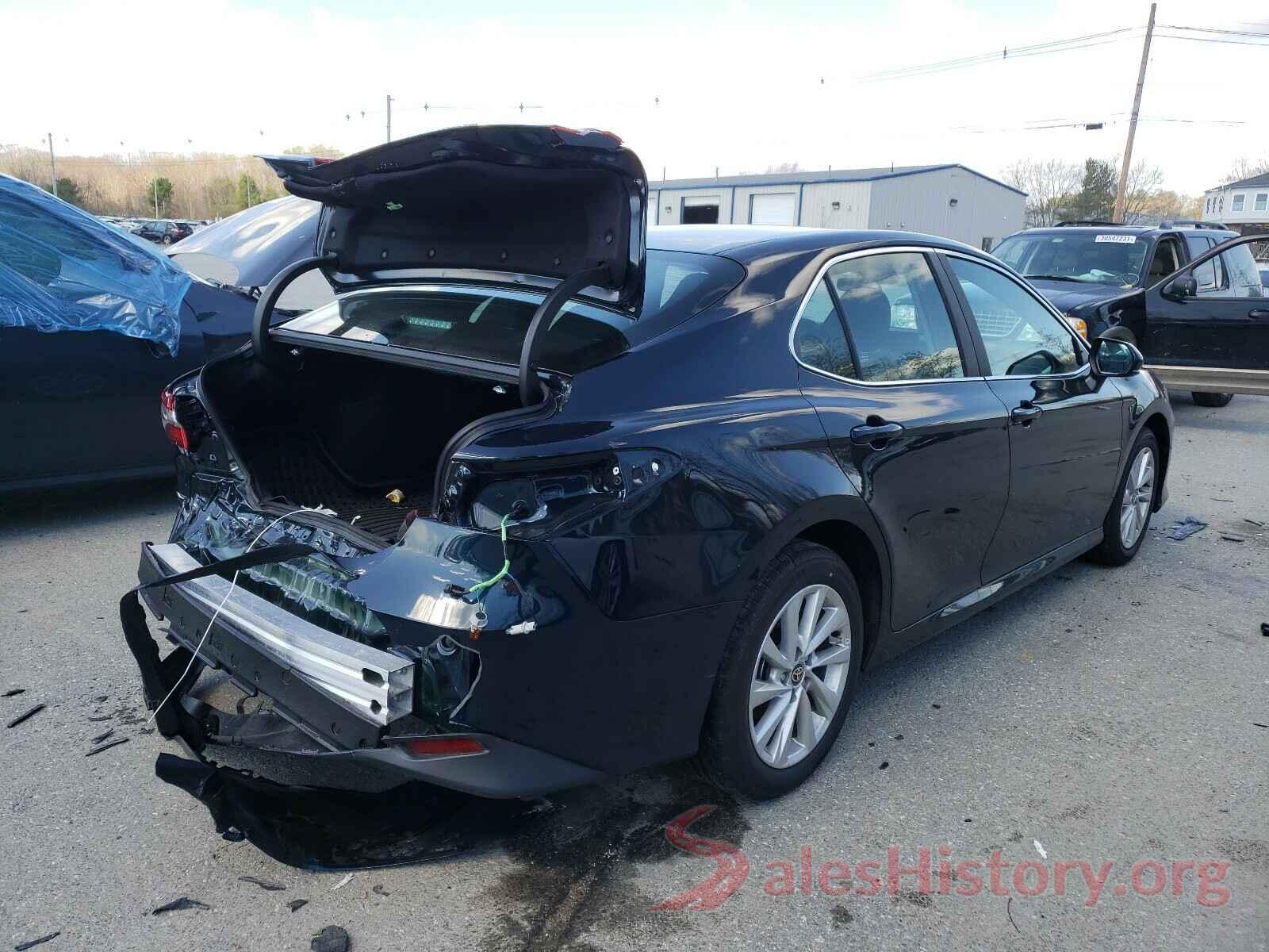 4T1C11BK9MU030266 2021 TOYOTA CAMRY