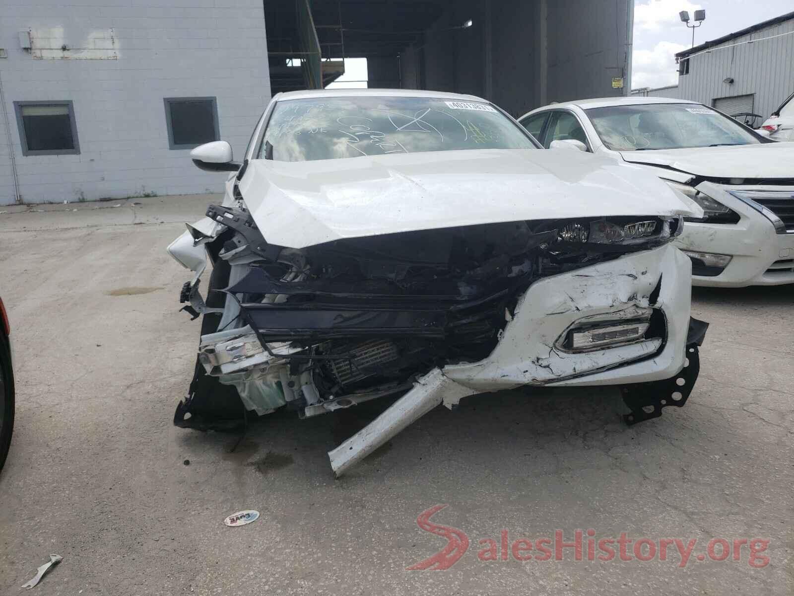 1HGCV1F57JA057512 2018 HONDA ACCORD