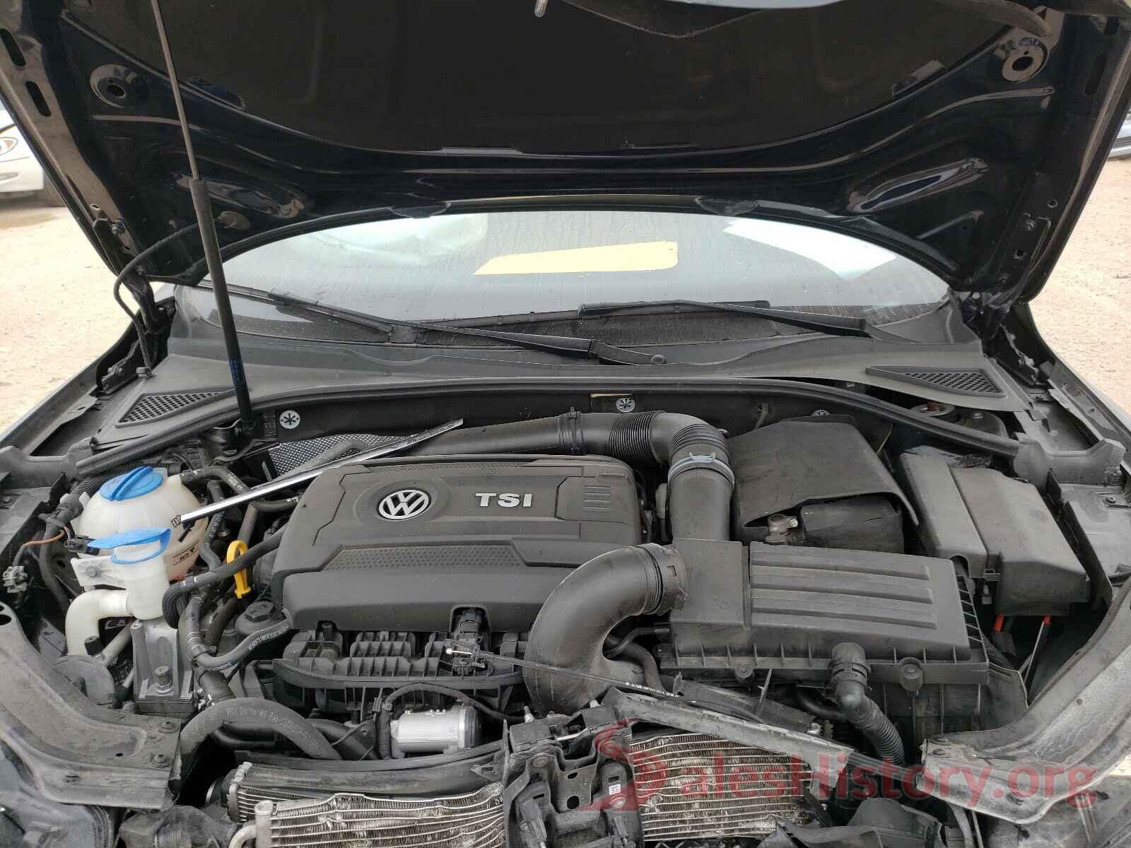 1VWAT7A37HC025739 2017 VOLKSWAGEN PASSAT