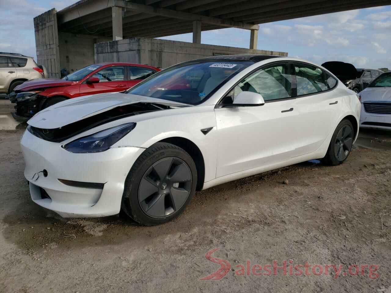 5YJ3E1EA8NF111216 2022 TESLA MODEL 3