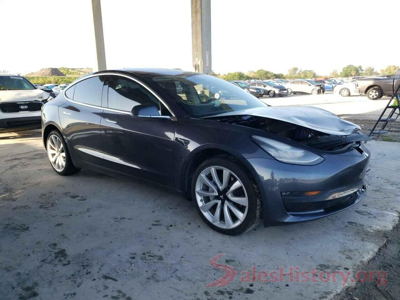 5YJ3E1EAXJF059307 2018 TESLA MODEL 3