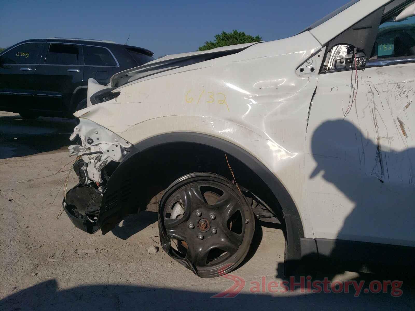 2T3BFREV3JW831893 2018 TOYOTA RAV4