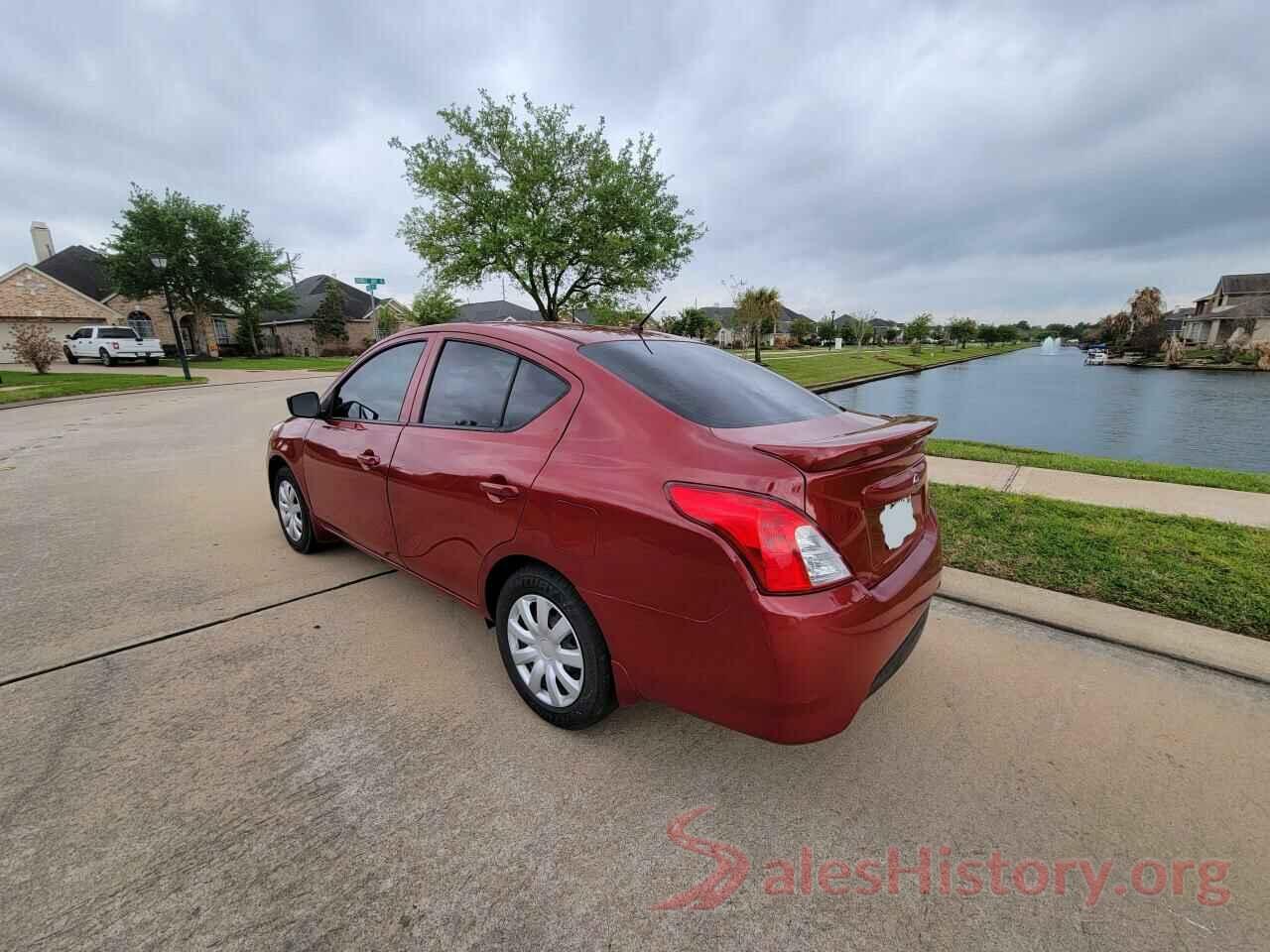 3N1CN7AP2HL843086 2017 NISSAN VERSA