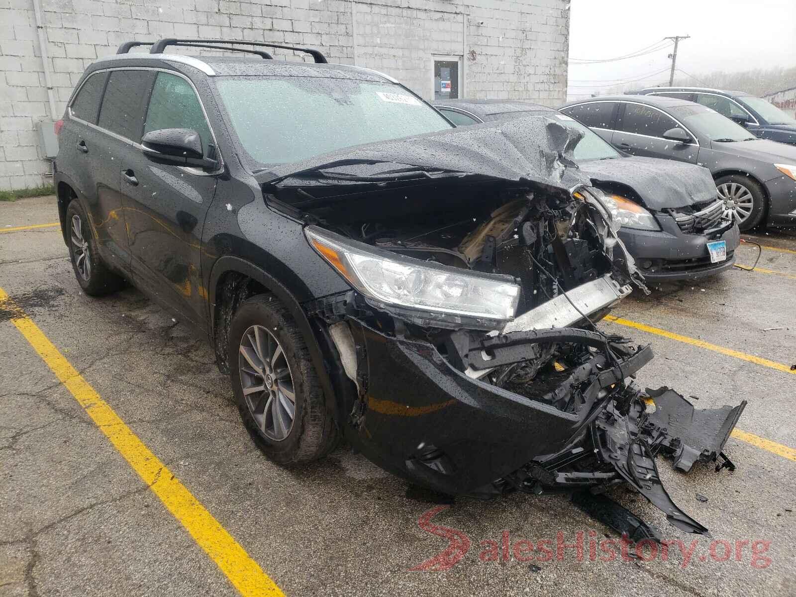 5TDJZRFH8HS461810 2017 TOYOTA HIGHLANDER