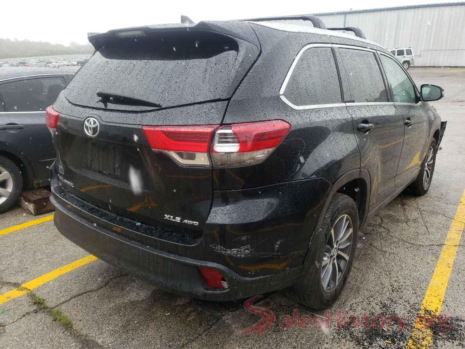 5TDJZRFH8HS461810 2017 TOYOTA HIGHLANDER