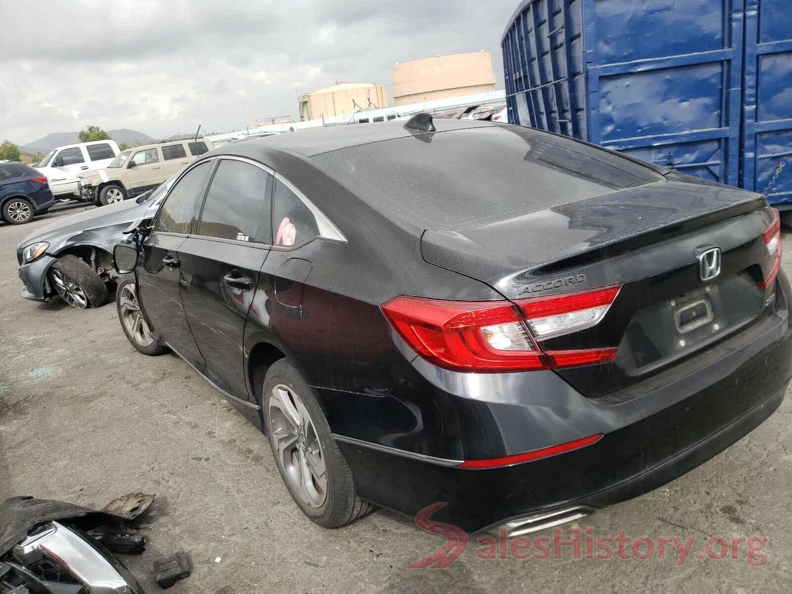 1HGCV2F50JA032960 2018 HONDA ACCORD