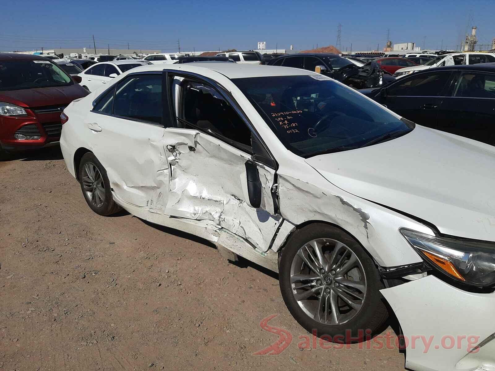 4T1BF1FK1GU200132 2016 TOYOTA CAMRY