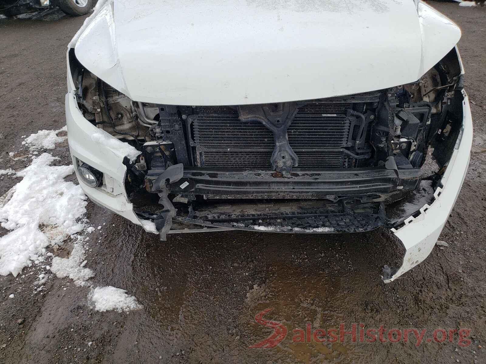 WVGNV7AX6HK035228 2017 VOLKSWAGEN TIGUAN