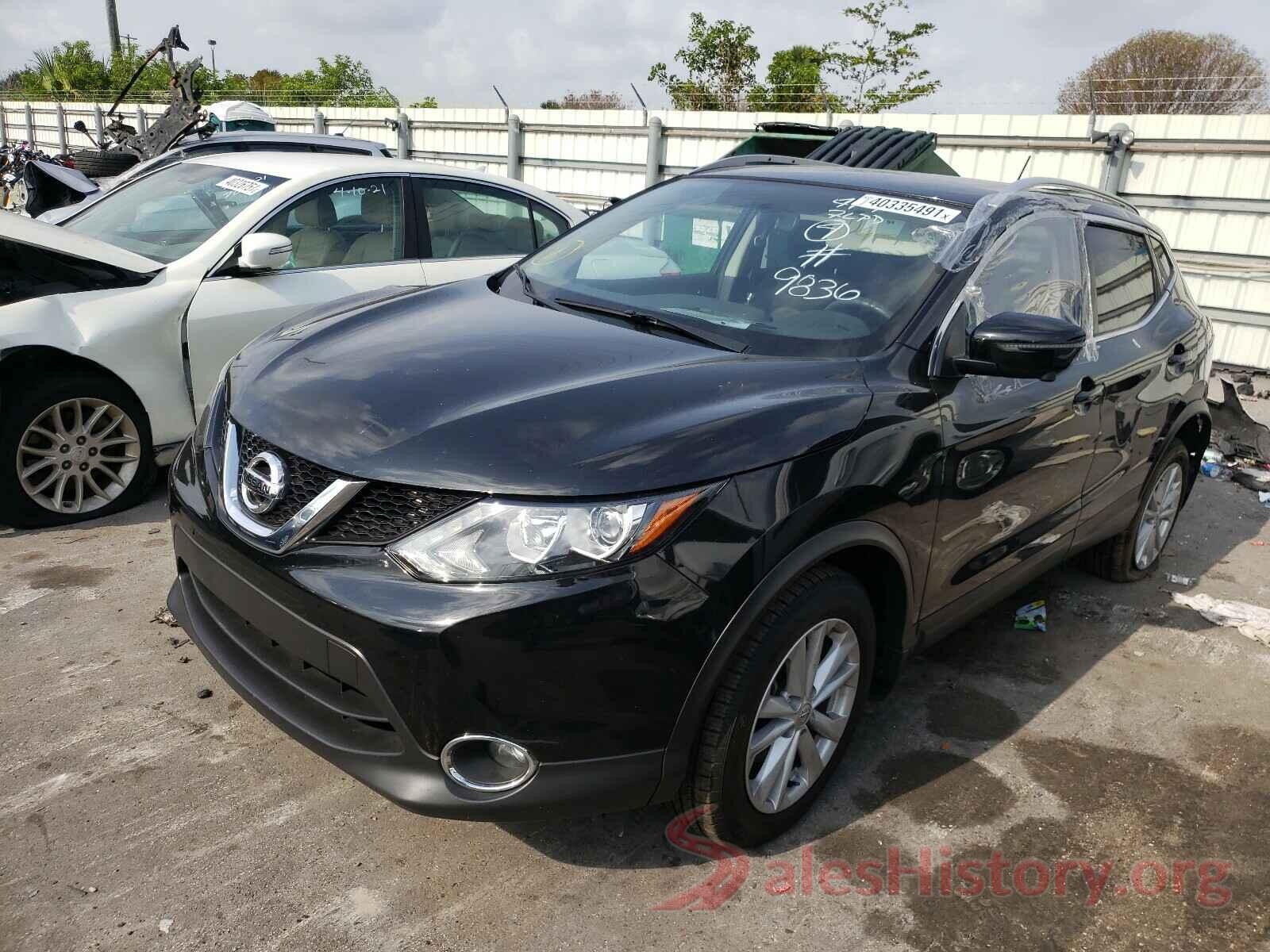 JN1BJ1CPXHW028369 2017 NISSAN ROGUE