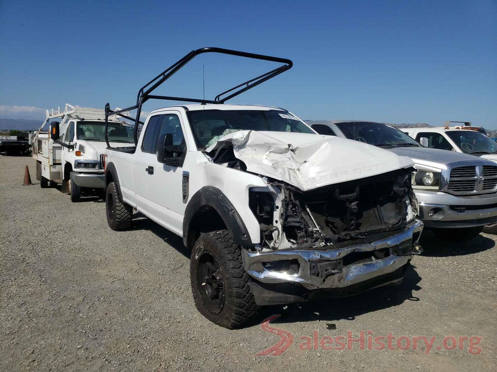 1FT7X2B66HEF39468 2017 FORD F250