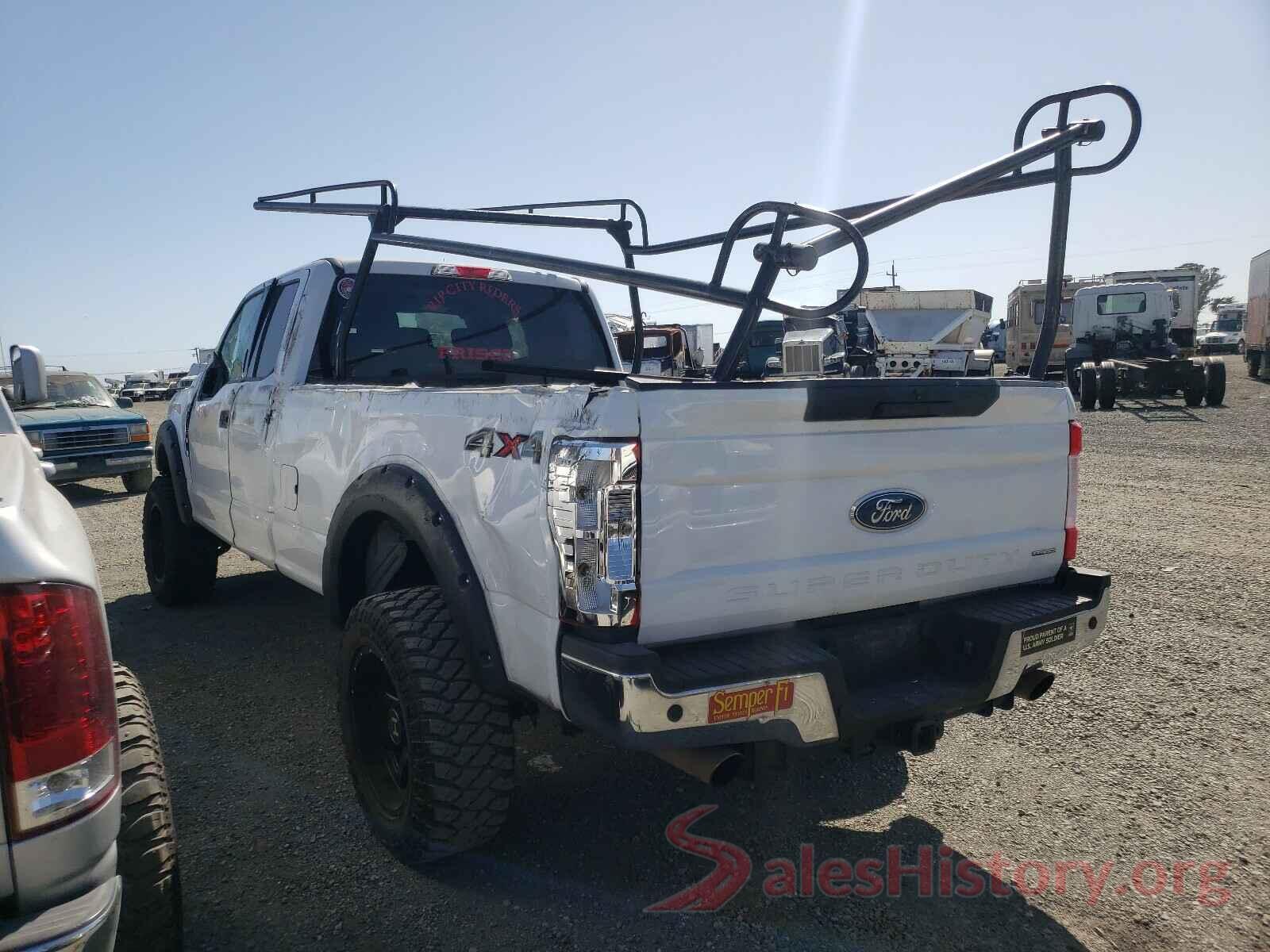 1FT7X2B66HEF39468 2017 FORD F250