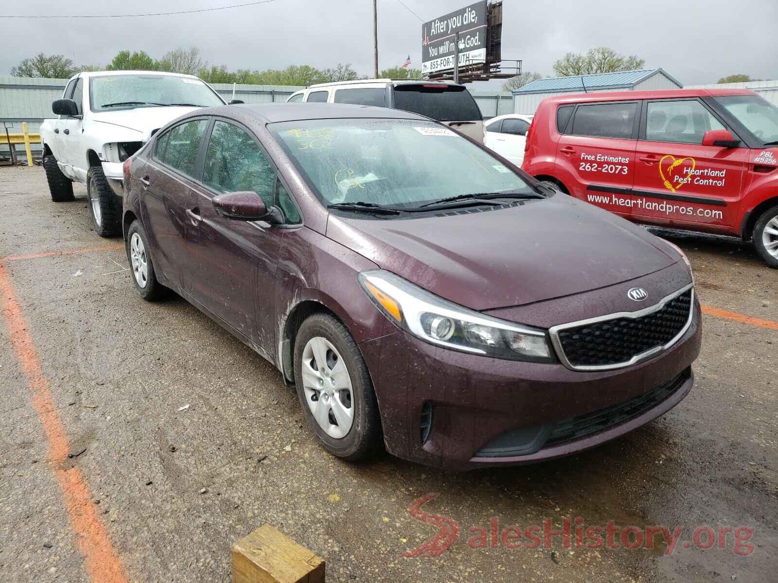 3KPFK4A7XHE098187 2017 KIA FORTE