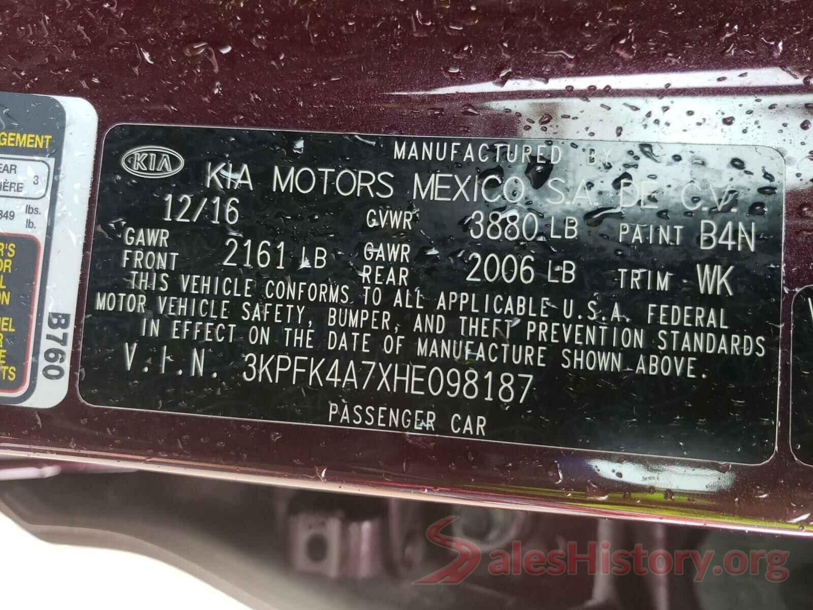 3KPFK4A7XHE098187 2017 KIA FORTE