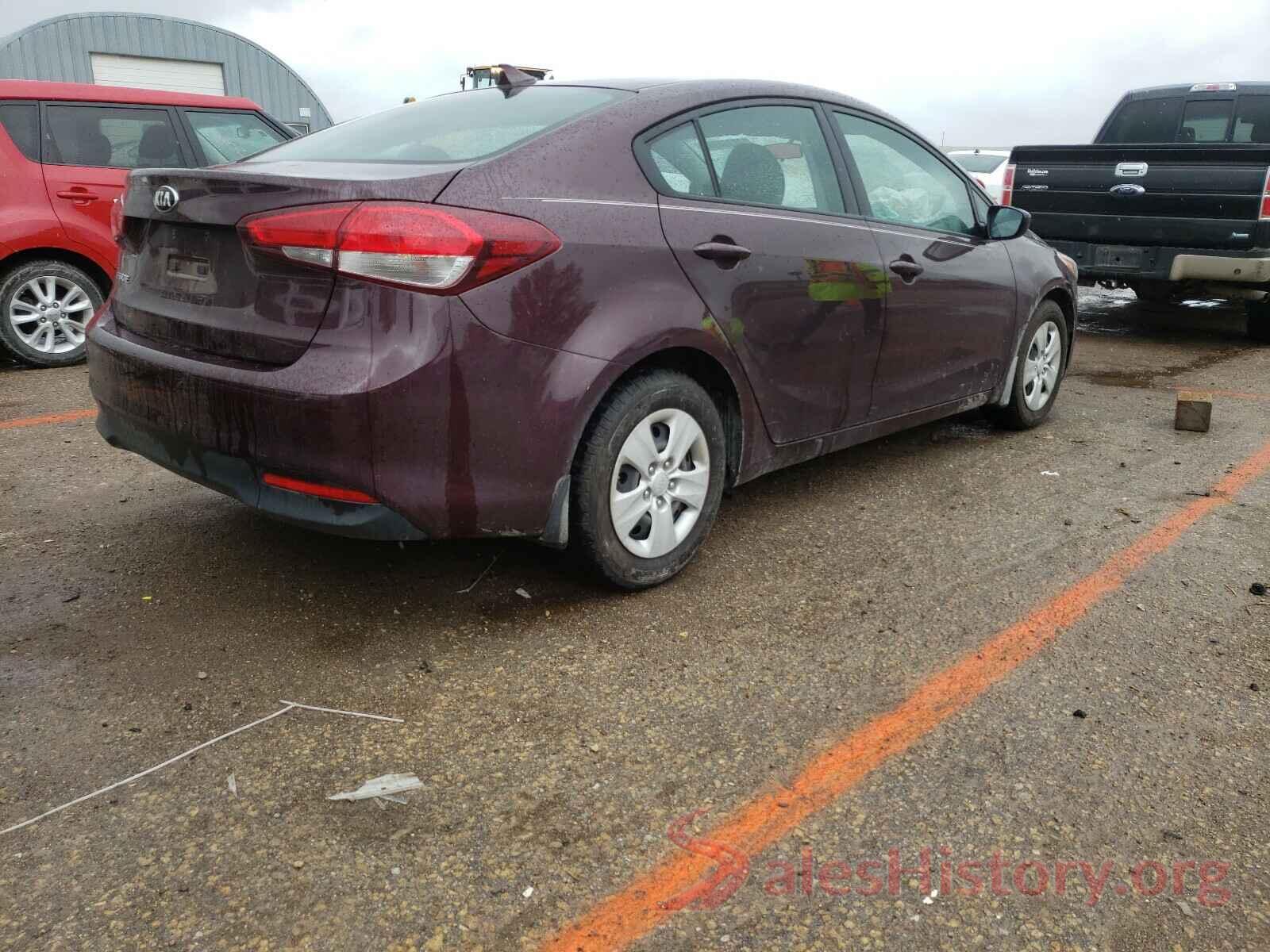 3KPFK4A7XHE098187 2017 KIA FORTE