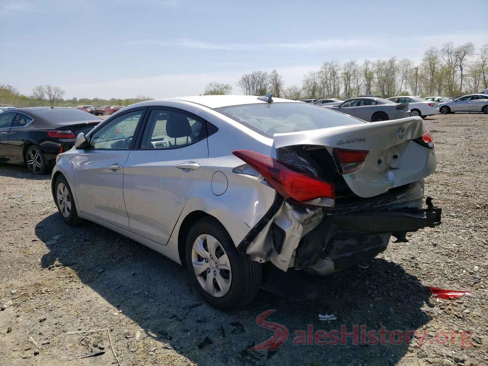 5NPDH4AE8GH779754 2016 HYUNDAI ELANTRA