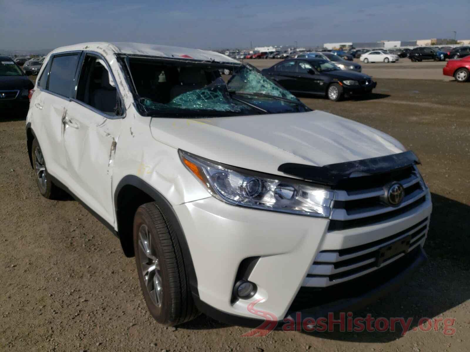 5TDZZRFH0KS359749 2019 TOYOTA HIGHLANDER