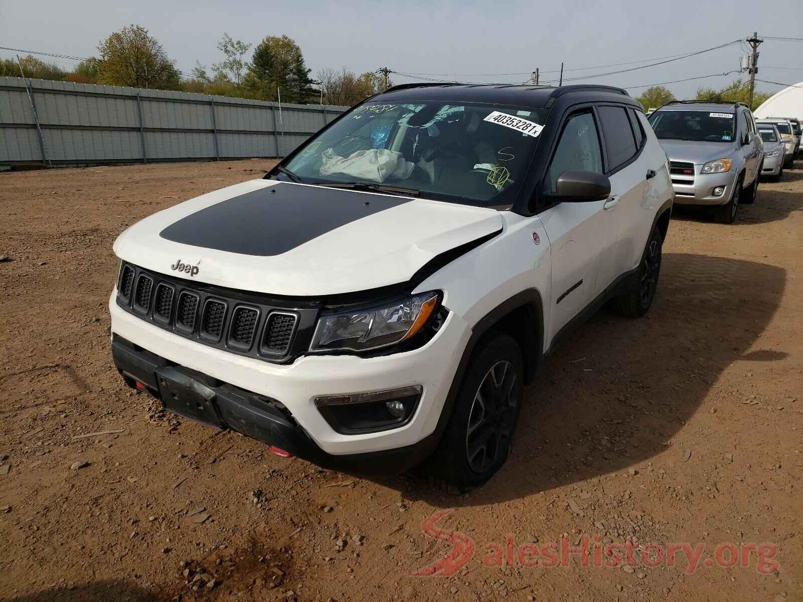 3C4NJDDB7KT695377 2019 JEEP COMPASS