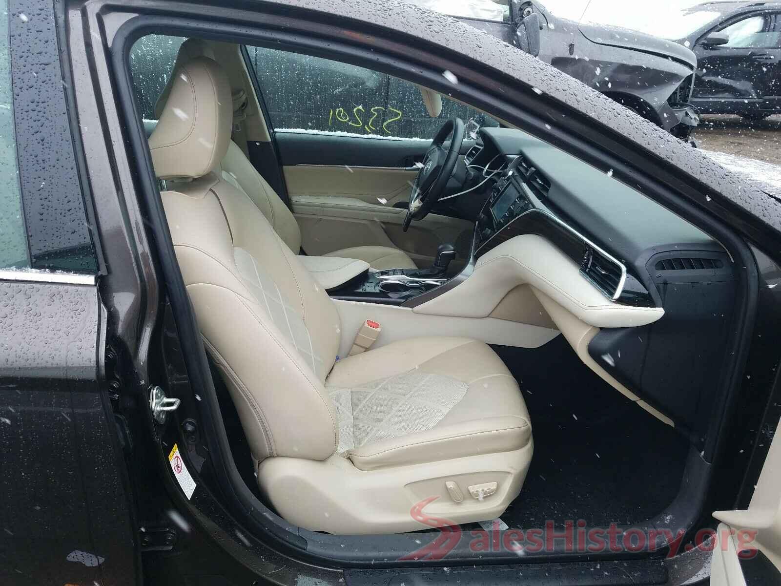 4T1B11HK1JU501650 2018 TOYOTA CAMRY