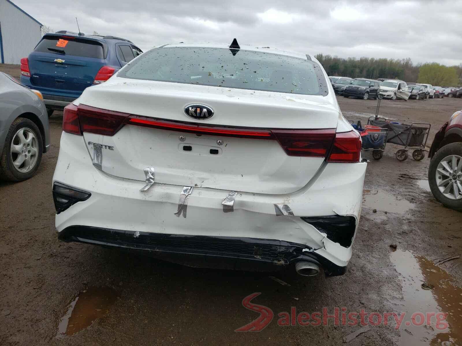 3KPF24AD5ME326306 2021 KIA FORTE