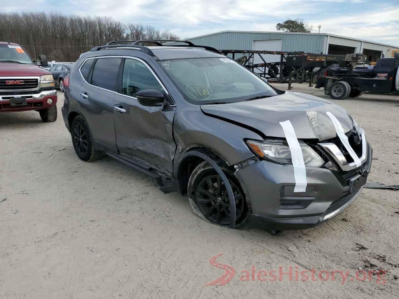 5N1AT2MV5HC801042 2017 NISSAN ROGUE