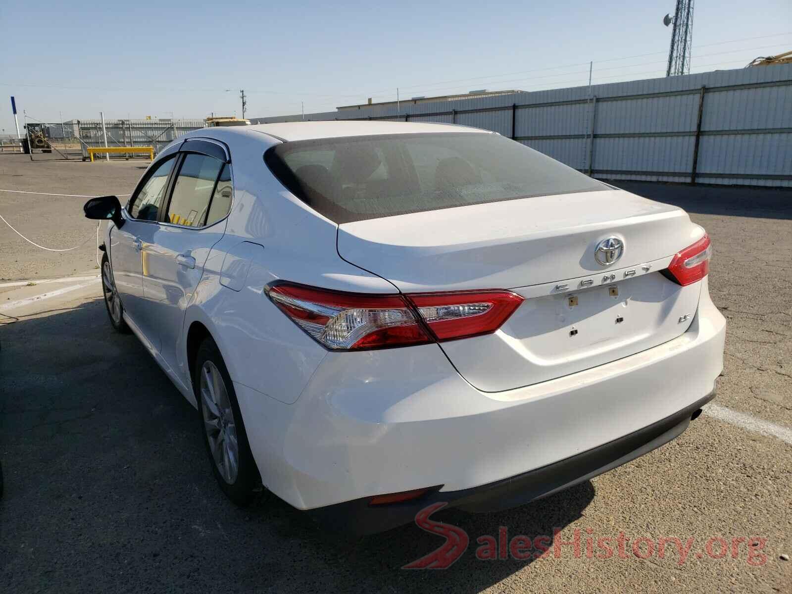 4T1B11HK0JU055894 2018 TOYOTA CAMRY