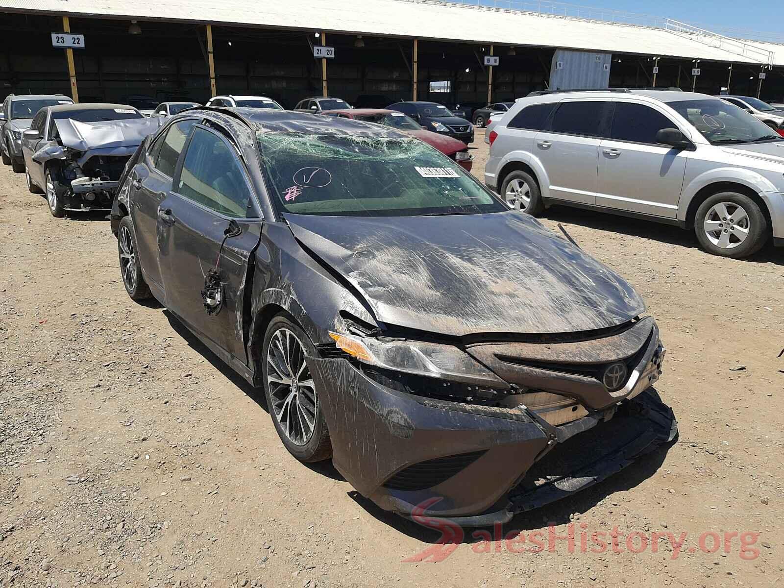 4T1G11AK5LU942684 2020 TOYOTA CAMRY