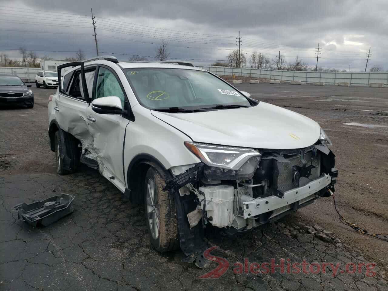 2T3DFREV9HW561815 2017 TOYOTA RAV4