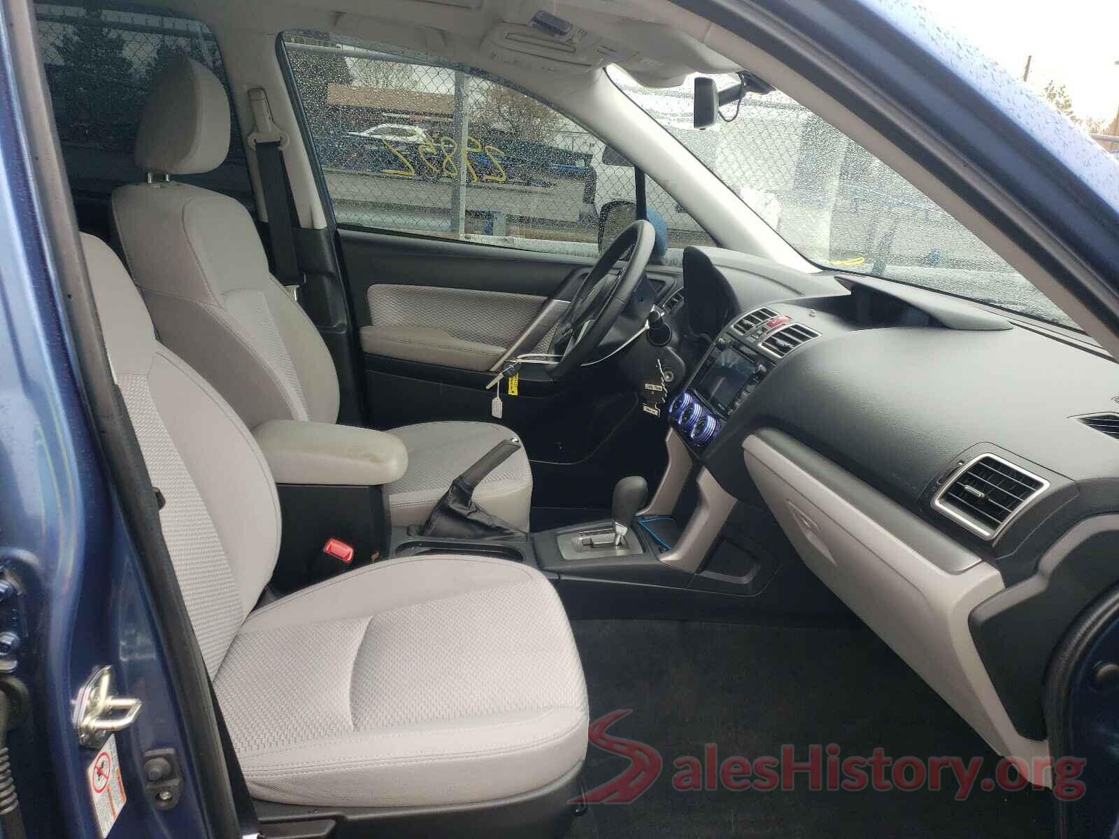 JF2SJAGC4JH407187 2018 SUBARU FORESTER