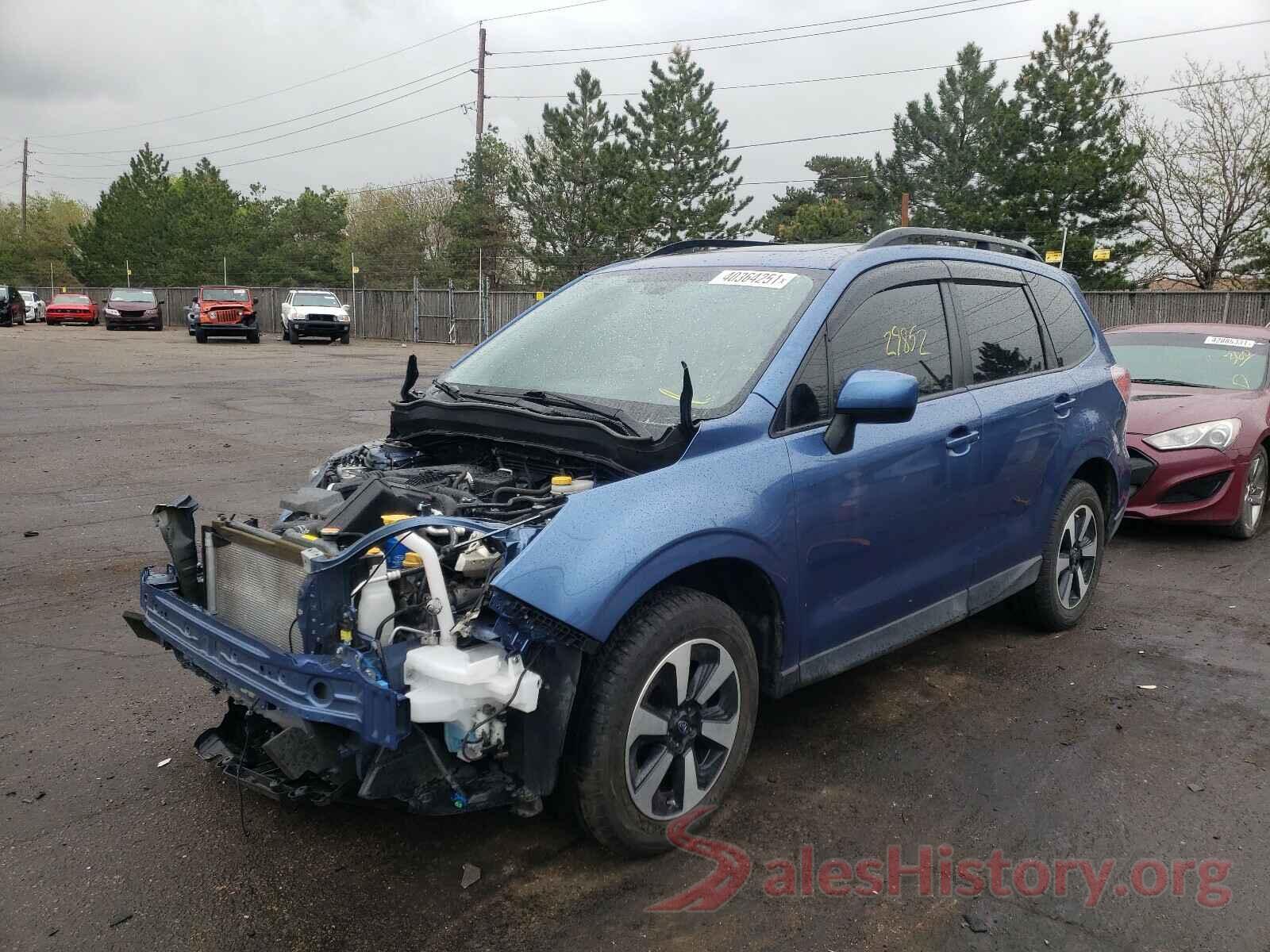 JF2SJAGC4JH407187 2018 SUBARU FORESTER