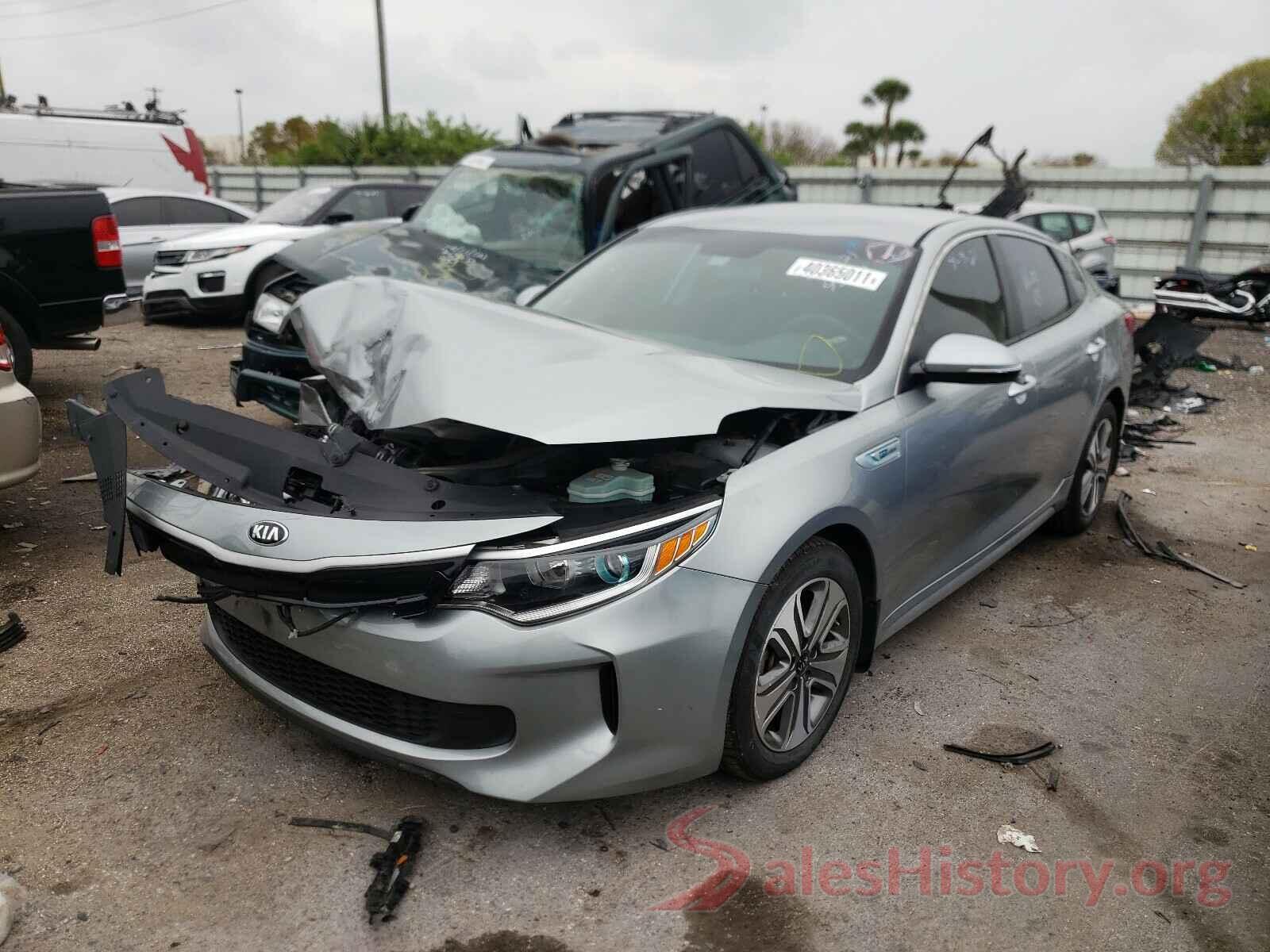 KNAGU4LC4H5004564 2017 KIA OPTIMA