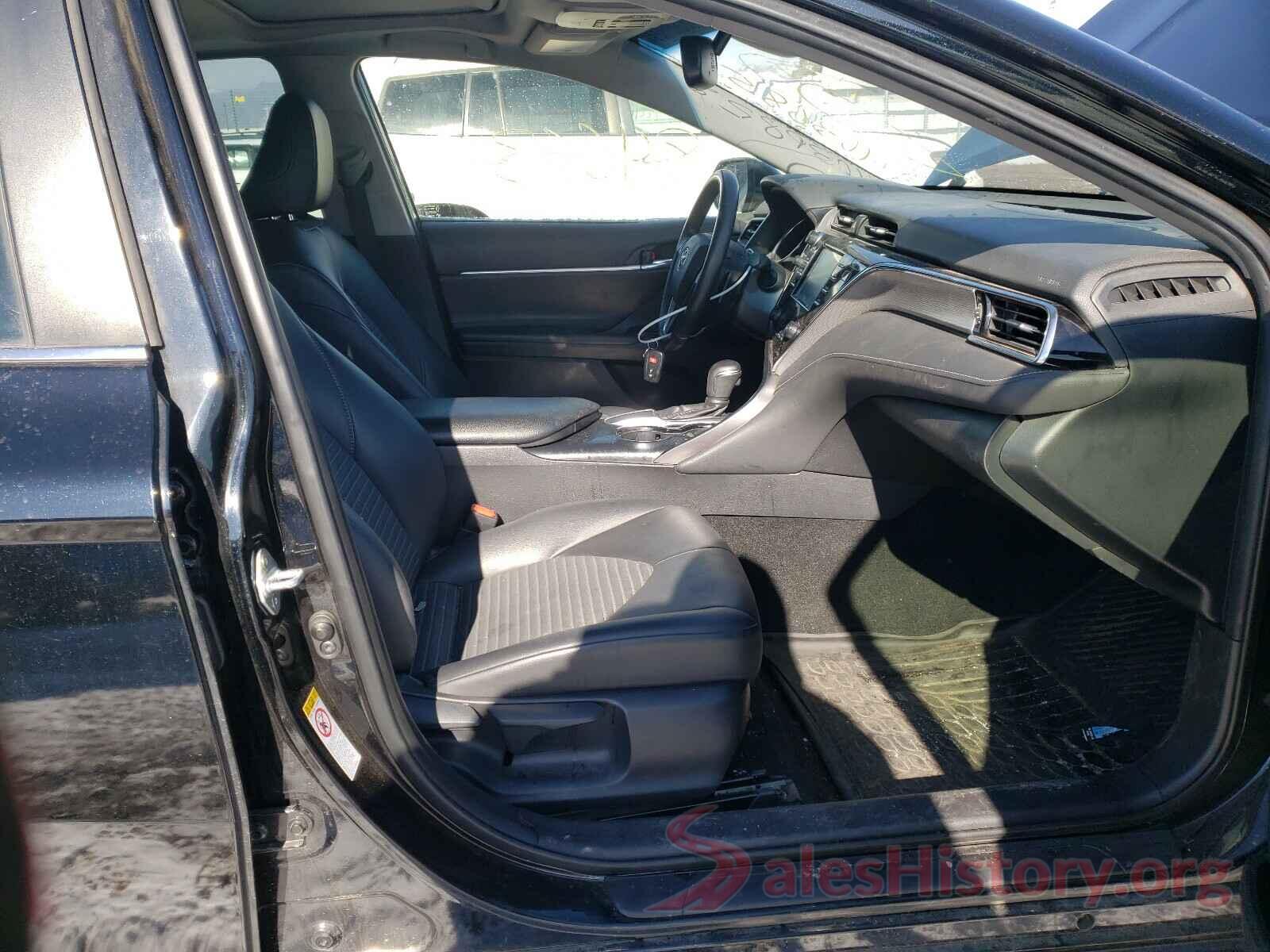 JTNB11HK3J3051957 2018 TOYOTA CAMRY