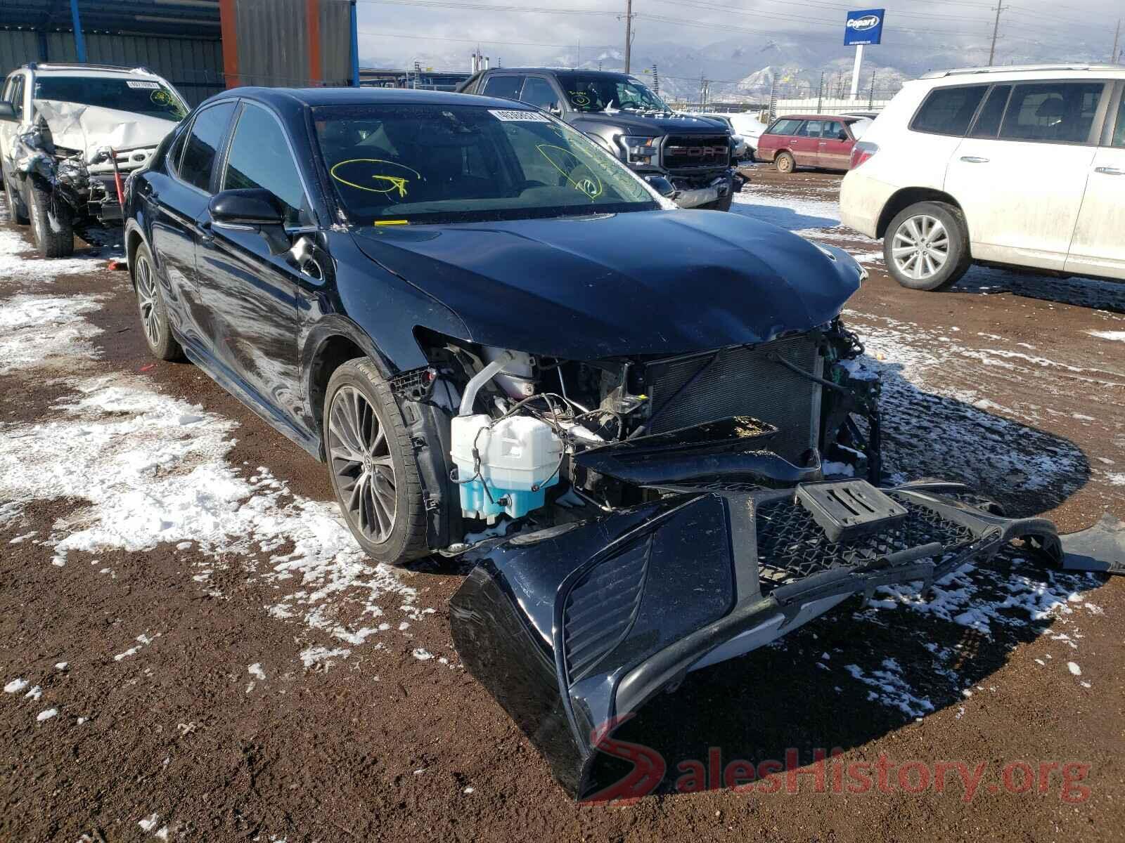 JTNB11HK3J3051957 2018 TOYOTA CAMRY