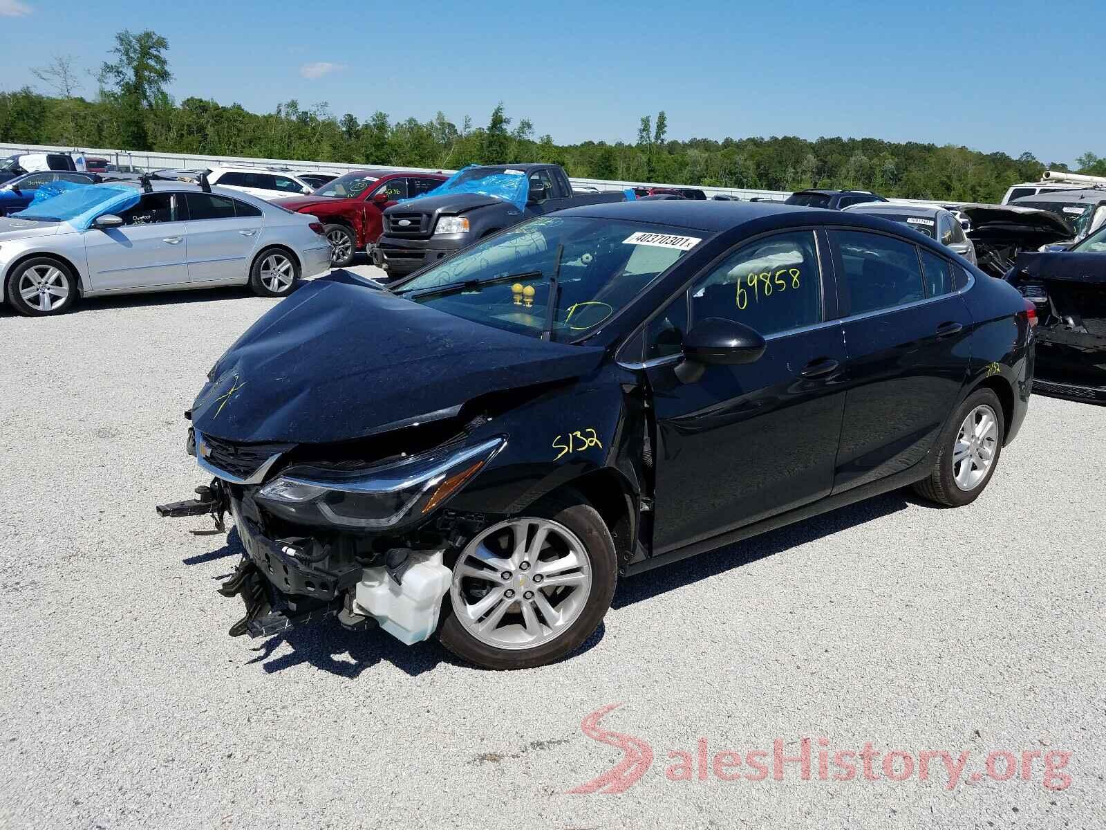 1G1BE5SM9J7107475 2018 CHEVROLET CRUZE