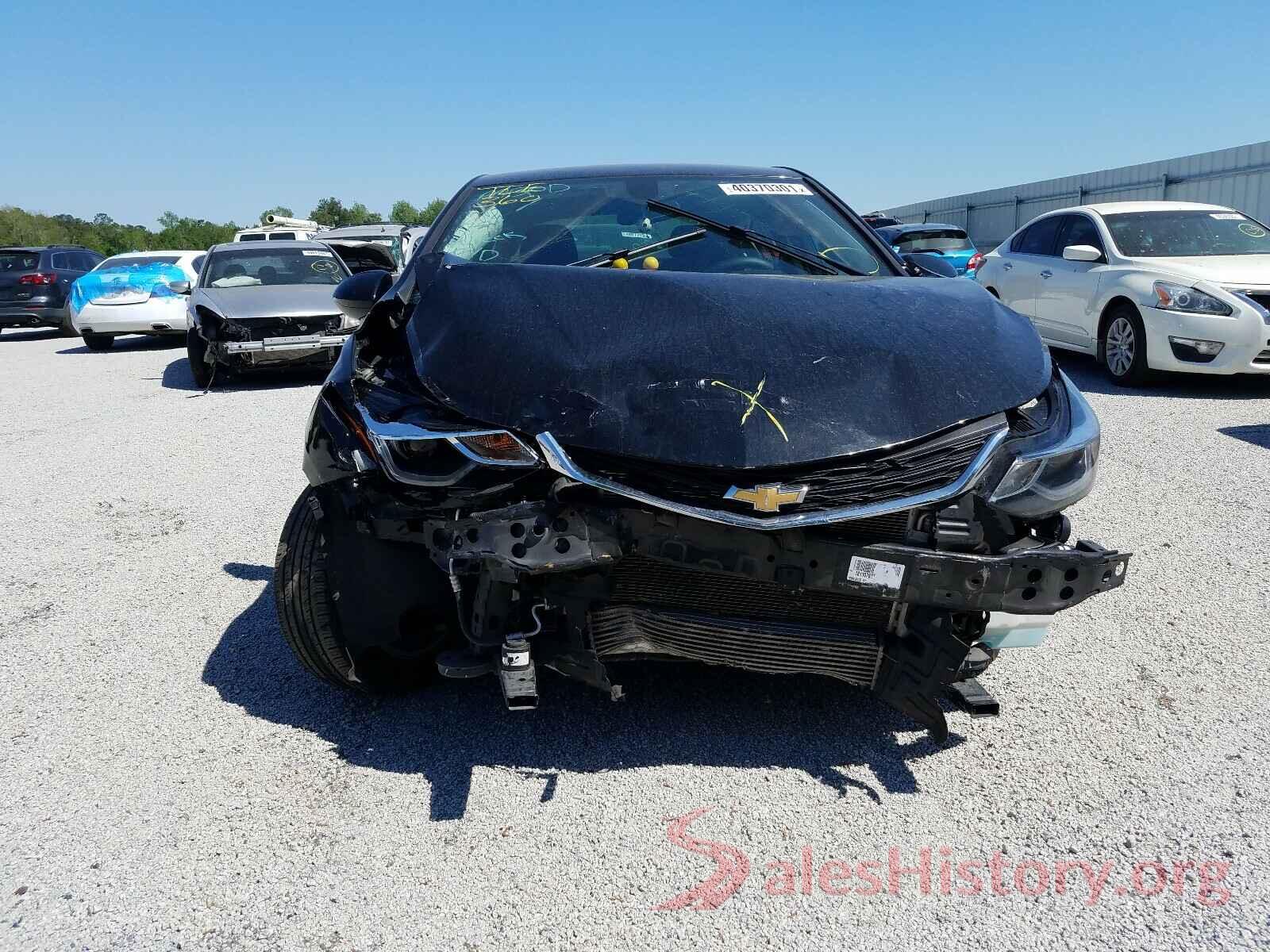 1G1BE5SM9J7107475 2018 CHEVROLET CRUZE