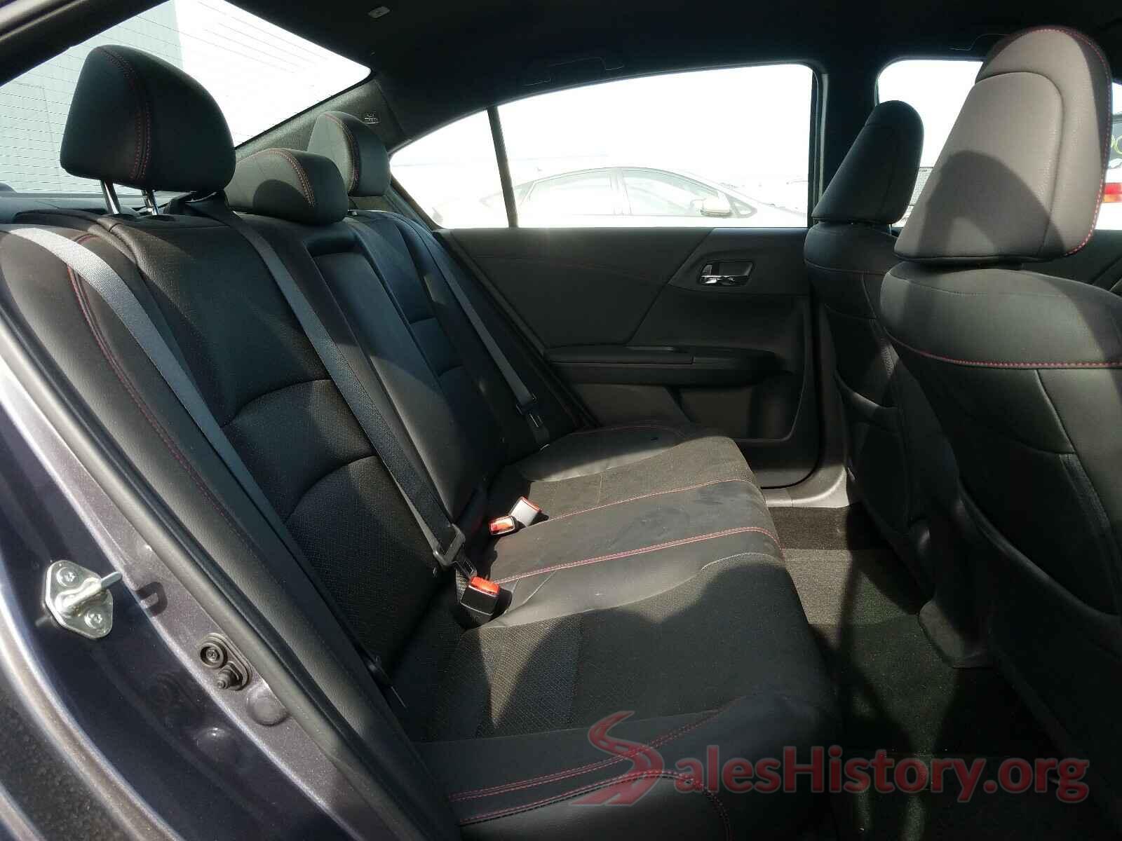 1HGCR2F16HA240904 2017 HONDA ACCORD