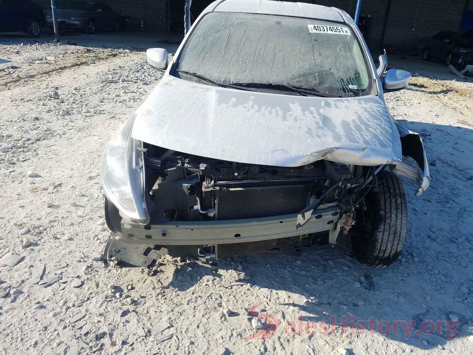 3N1CN7AP6KL821745 2019 NISSAN VERSA