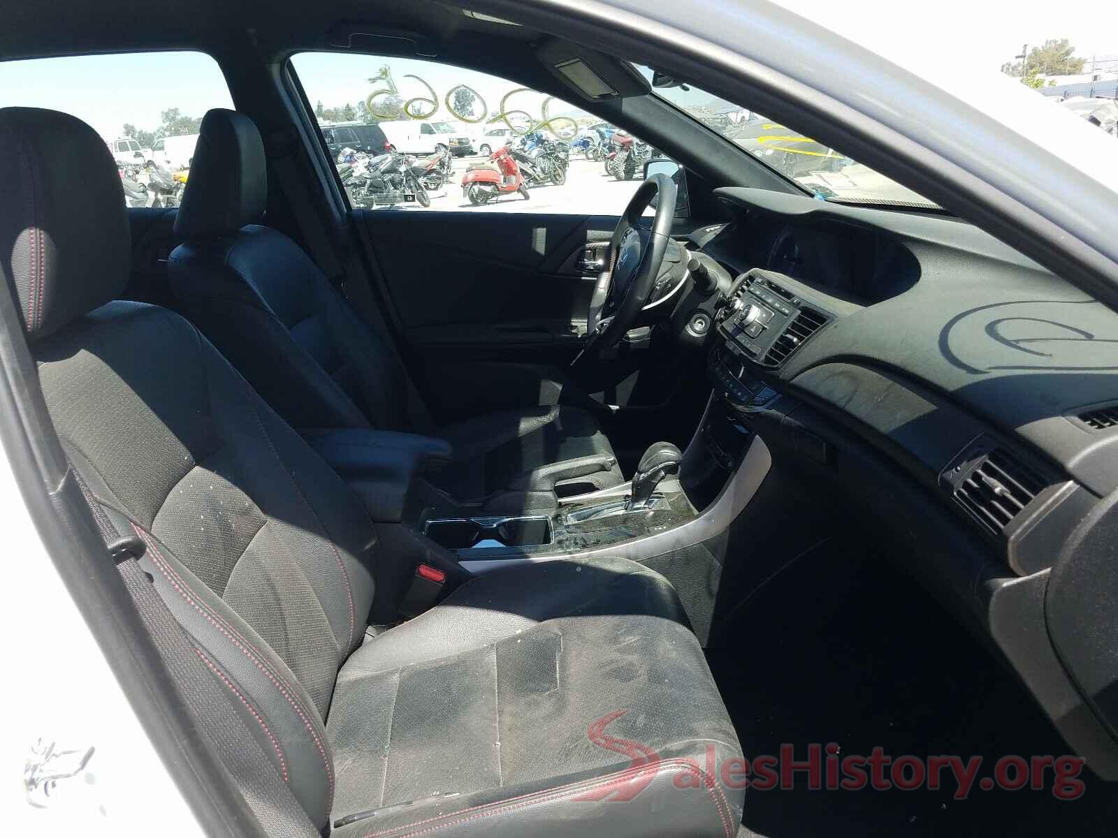 1HGCR2F19HA109174 2017 HONDA ACCORD